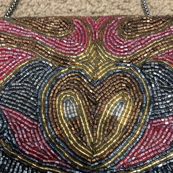 Vintage La Regale beaded purse.  Gorgeous beadwork - Picture 6 of 7
